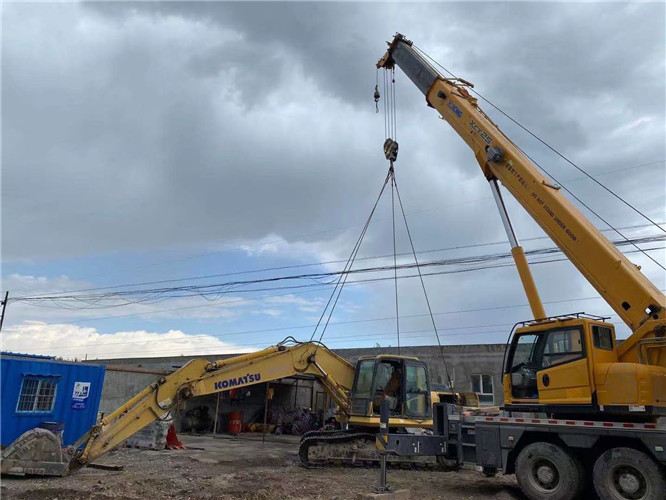 石景山区25吨吊车的工作半径是多少？